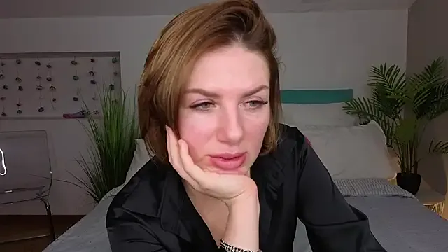 Candyyy____ — oil on the chest