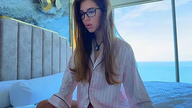 Freechat Carolyn_Smith on StripChat