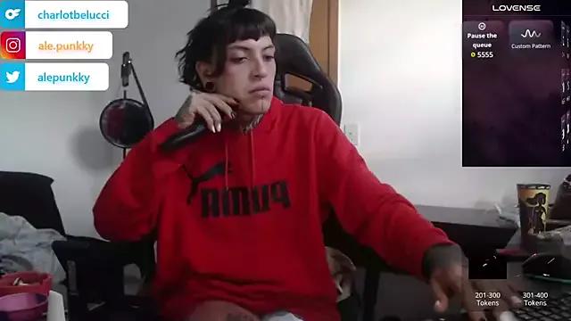 charlotbelucci_ from StripChat