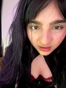 Admire StripChat's Clementyne30 Clementyne30 from StripChat