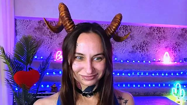 Cool_Freak_ on StripChat 