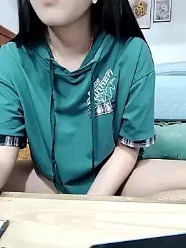 Freechat cream1299 on StripChat