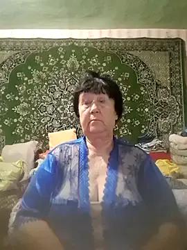 Freechat CrystalLime6411 on StripChat