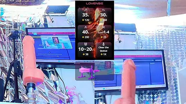 dakotamilf__hot from StripChat