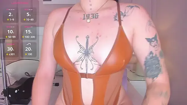 Freechat Danee_19_ on StripChat