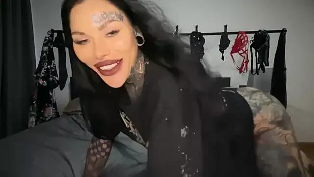 Gorgeous Darkinkedbabe wants you to fuck their body now darkinkedbabe from StripChat