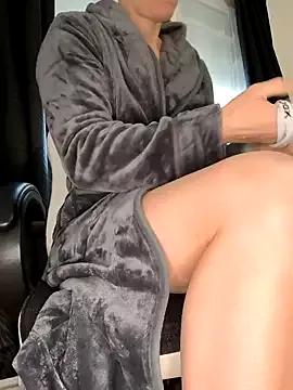 DarleenHot on StripChat 
