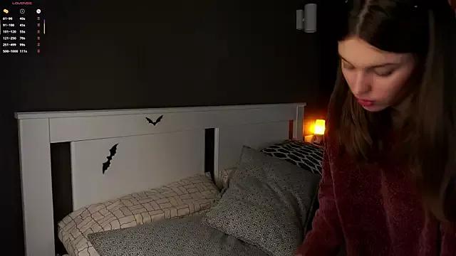 Explore StripChat's DarylBarks DarylBarks from StripChat