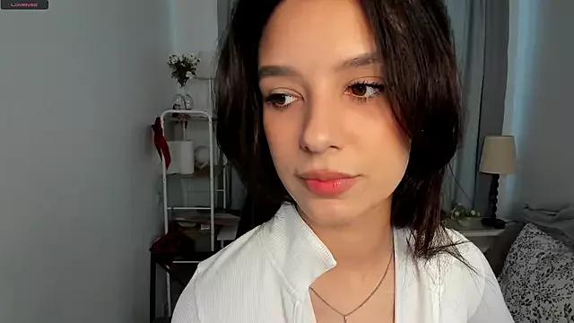 Discover DemetraSadahiro, she wants to masturbate for you DemetraSadahiro from StripChat