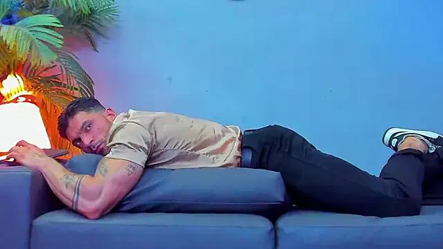 dennis_cox1 on StripChat 