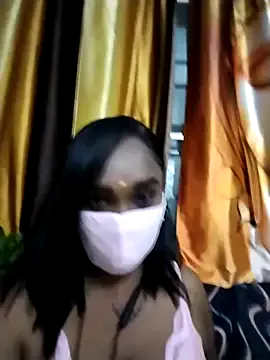 Dharshini98 on StripChat