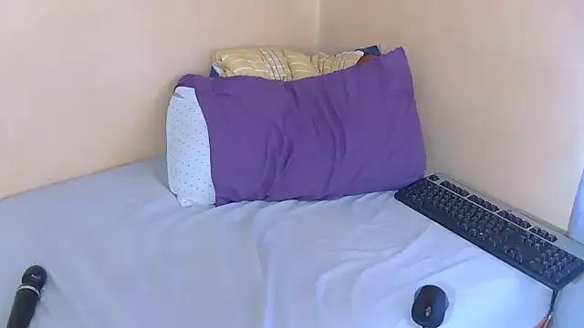 Freechat EbonyAlphaBitch on StripChat