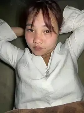 EllyBaby20 on StripChat 