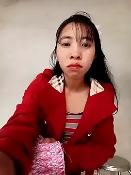 emaame68 on StripChat 