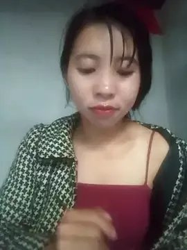 emaame68 on StripChat 