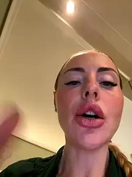 Admire StripChat's EmaSalis EmaSalis from StripChat