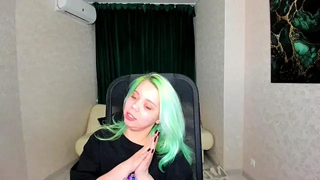 Freechat EnergyBunny_1 on StripChat