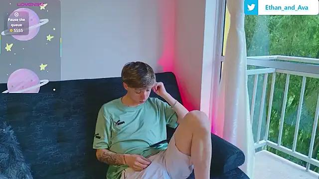 ethan_and_ava from StripChat