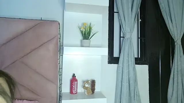 Freechat eva_sin18 on StripChat