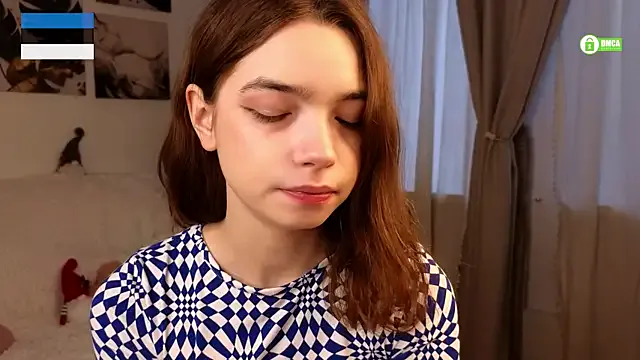 Evi_Brook on StripChat