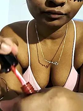 Freechat FANTASY_QUEEN_07 on StripChat