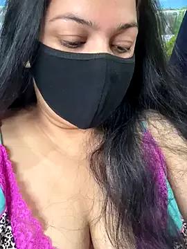 Freechat FlatVincy4 on StripChat