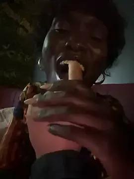 Foxxxyfemale on StripChat 