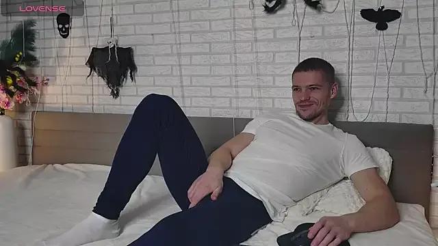 Try 23 years old GarettVoss from StripChat GarettVoss from StripChat