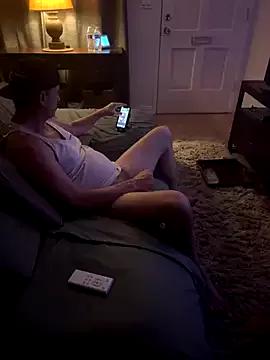 Freechat GirThyDock on StripChat