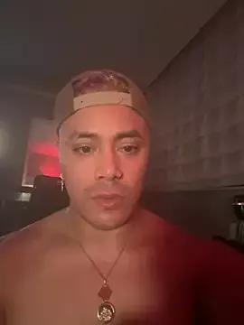 Freechat GirThyDock on StripChat