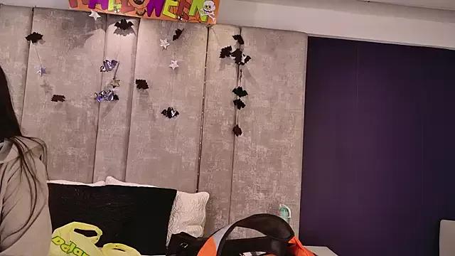 Try 23 years old GiselOrtiz from StripChat GiselOrtiz from StripChat