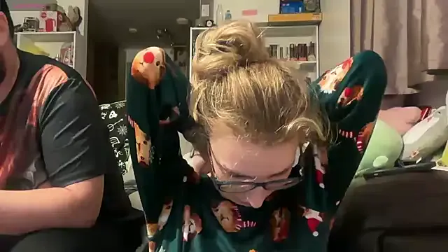 harleyblair on StripChat