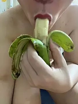 Hatasimi on StripChat 