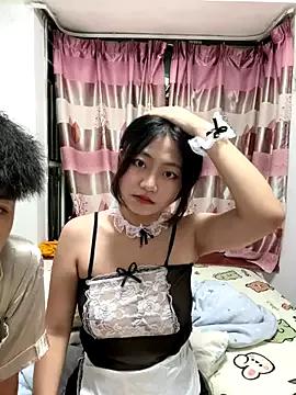 huahu1999 on StripChat 