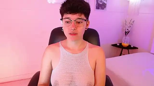 Masturbate to sexy slut Jeroharper jeroharper from StripChat