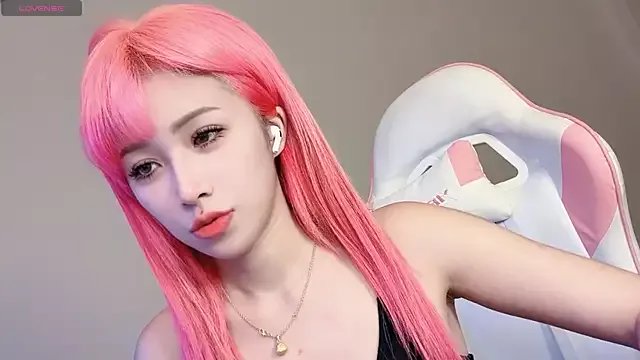 jiajia_0902 on StripChat 