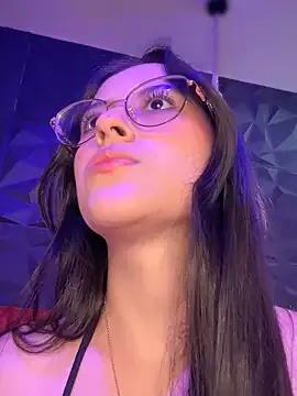 Freechat Juanita-Diaz on StripChat