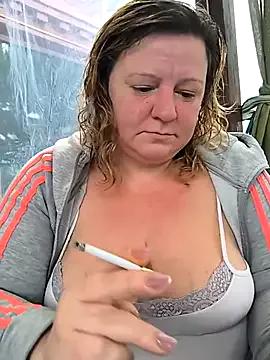 Join Jusichka, she wants to masturbate for you jusichka from StripChat