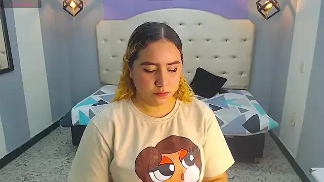 Freechat Kathiasaints on StripChat