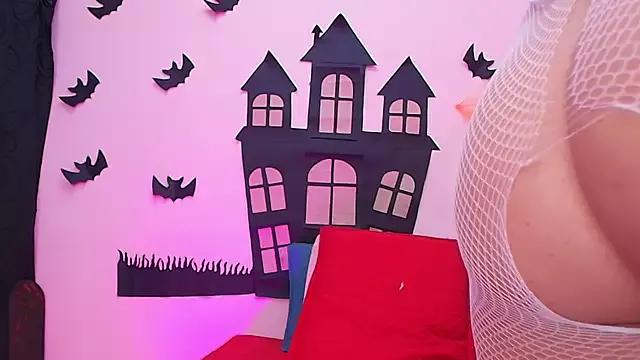 Watch StripChat's Kendal_rossi kendal_rossi from StripChat