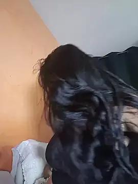 Admire naked camslut KiaraEvans2 KiaraEvans2 from StripChat