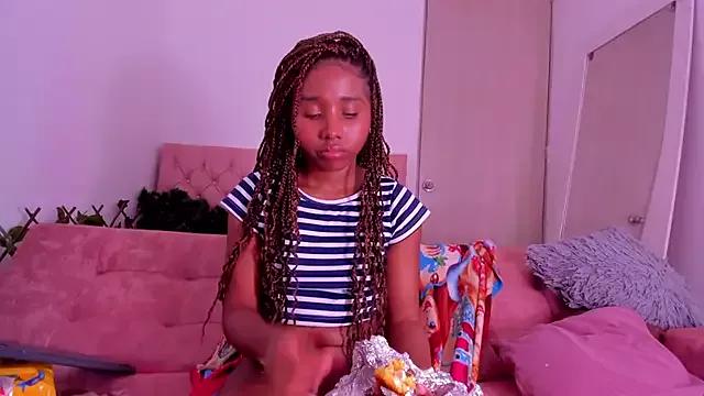 kimmysantoo on StripChat 