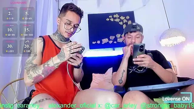 LatinMilk_ on StripChat 