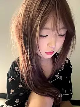 lelebaybay888 on StripChat 