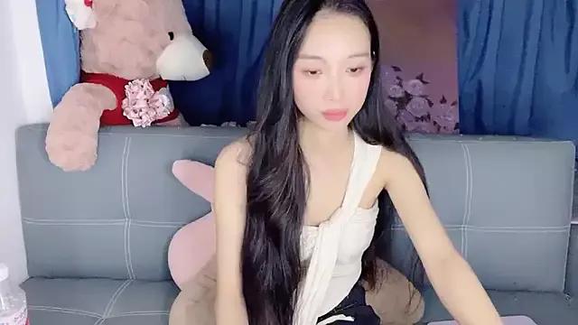 Freechat Lili-2 on StripChat