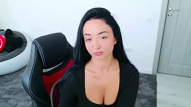 Freechat LilithBlaze_ on StripChat