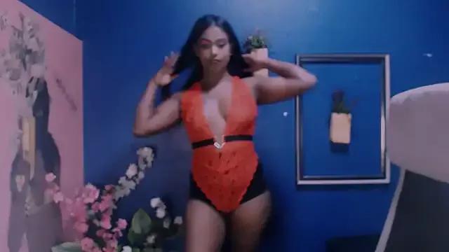 Freechat Littleindianmilf on StripChat