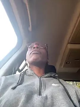 littyleesh1 on StripChat 