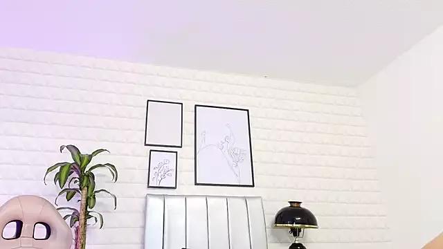 Freechat Lizzie-Evans on StripChat