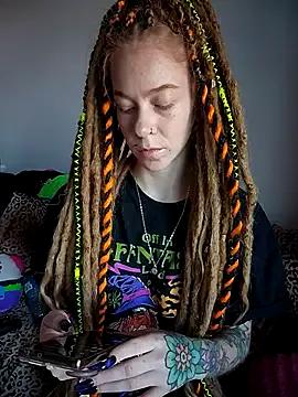 Cute LucidLucy wants you to fuck their body now LucidLucy from StripChat